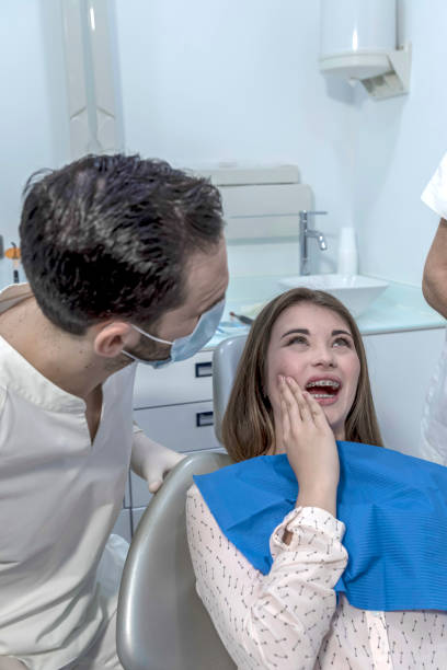 Best Dentist for Tooth Abscess  in Stockdale, TX